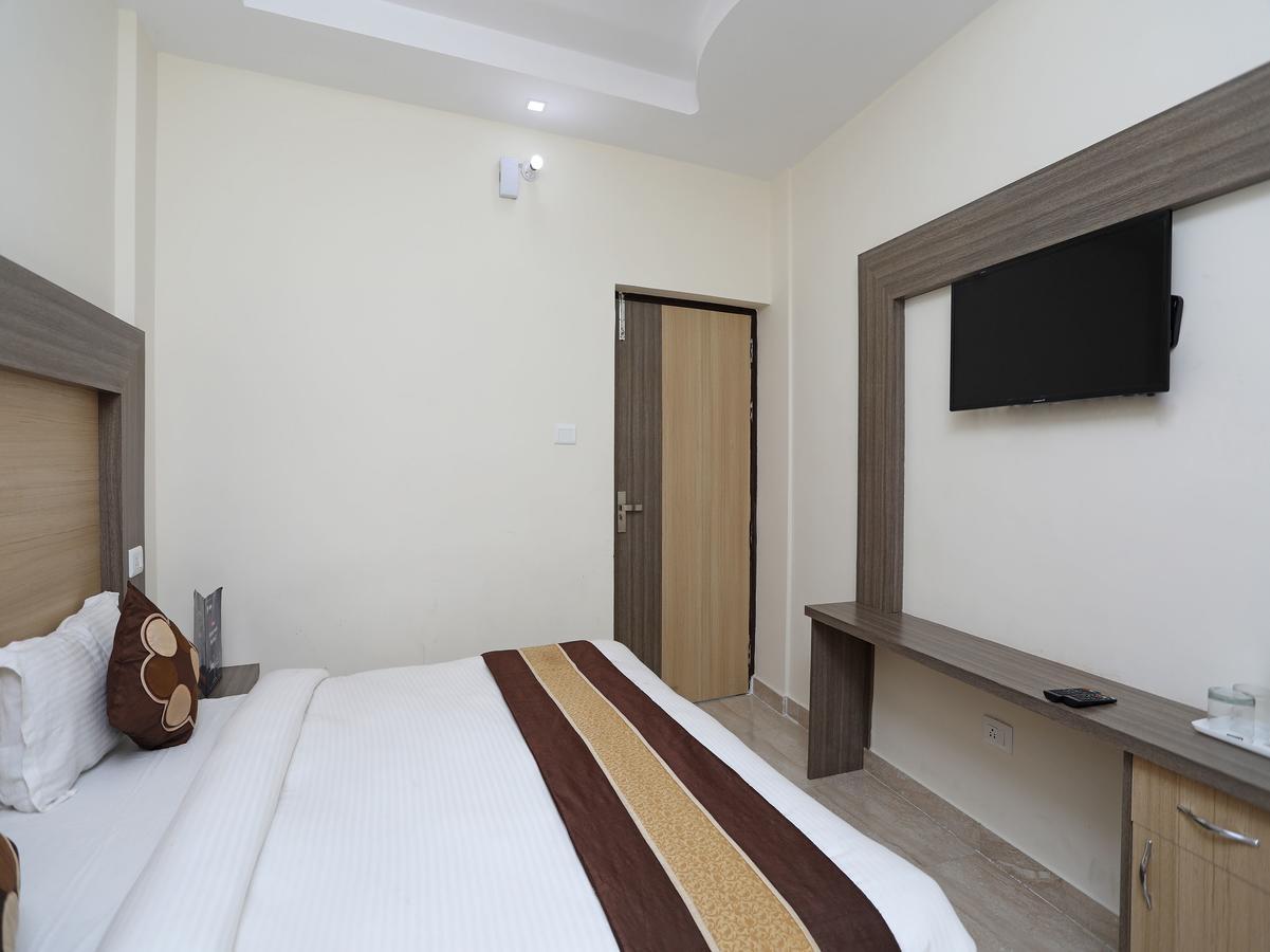 Hotel Kss Inn Doiwala Экстерьер фото